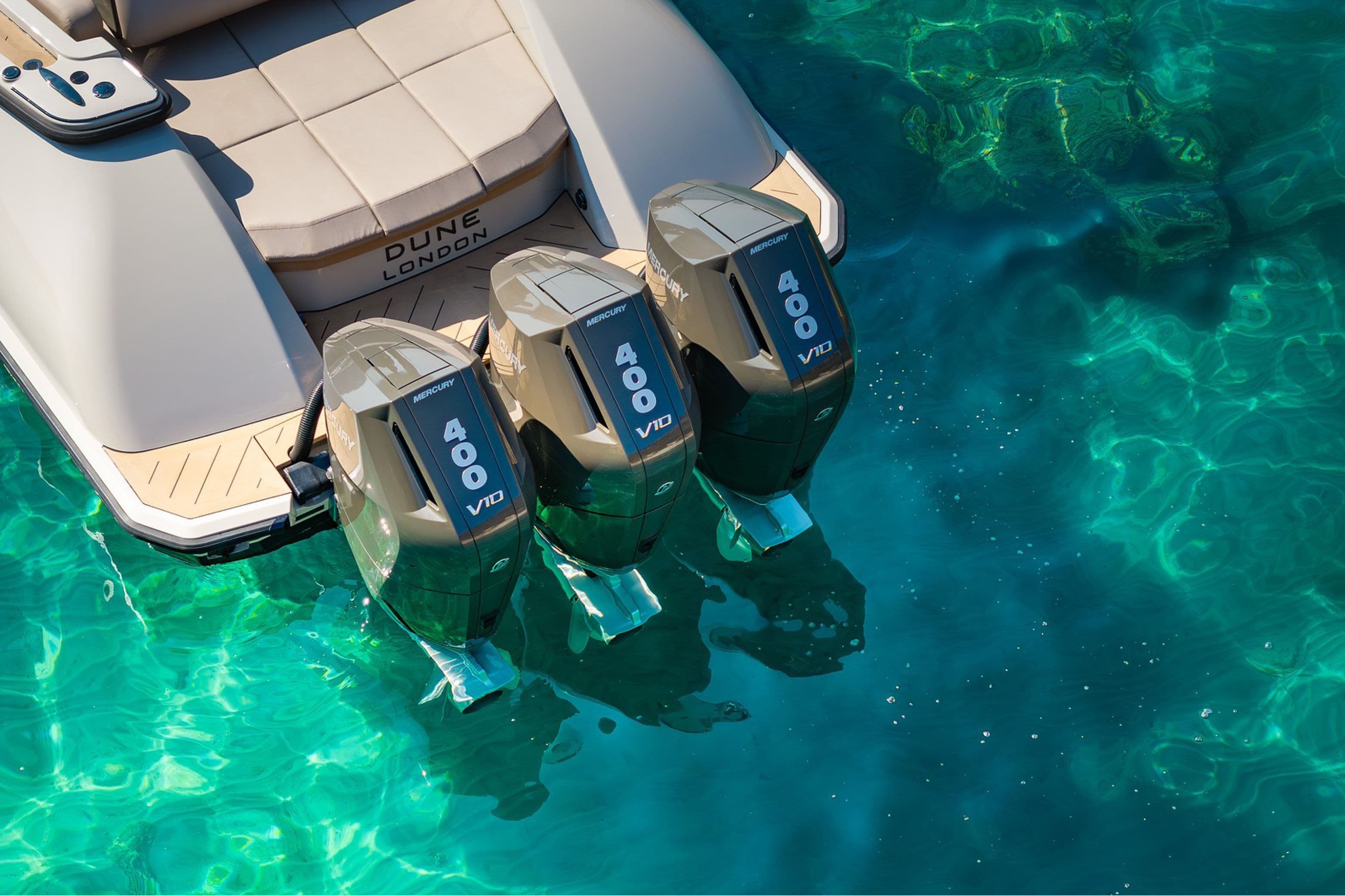 Wajer 38S outboard aft