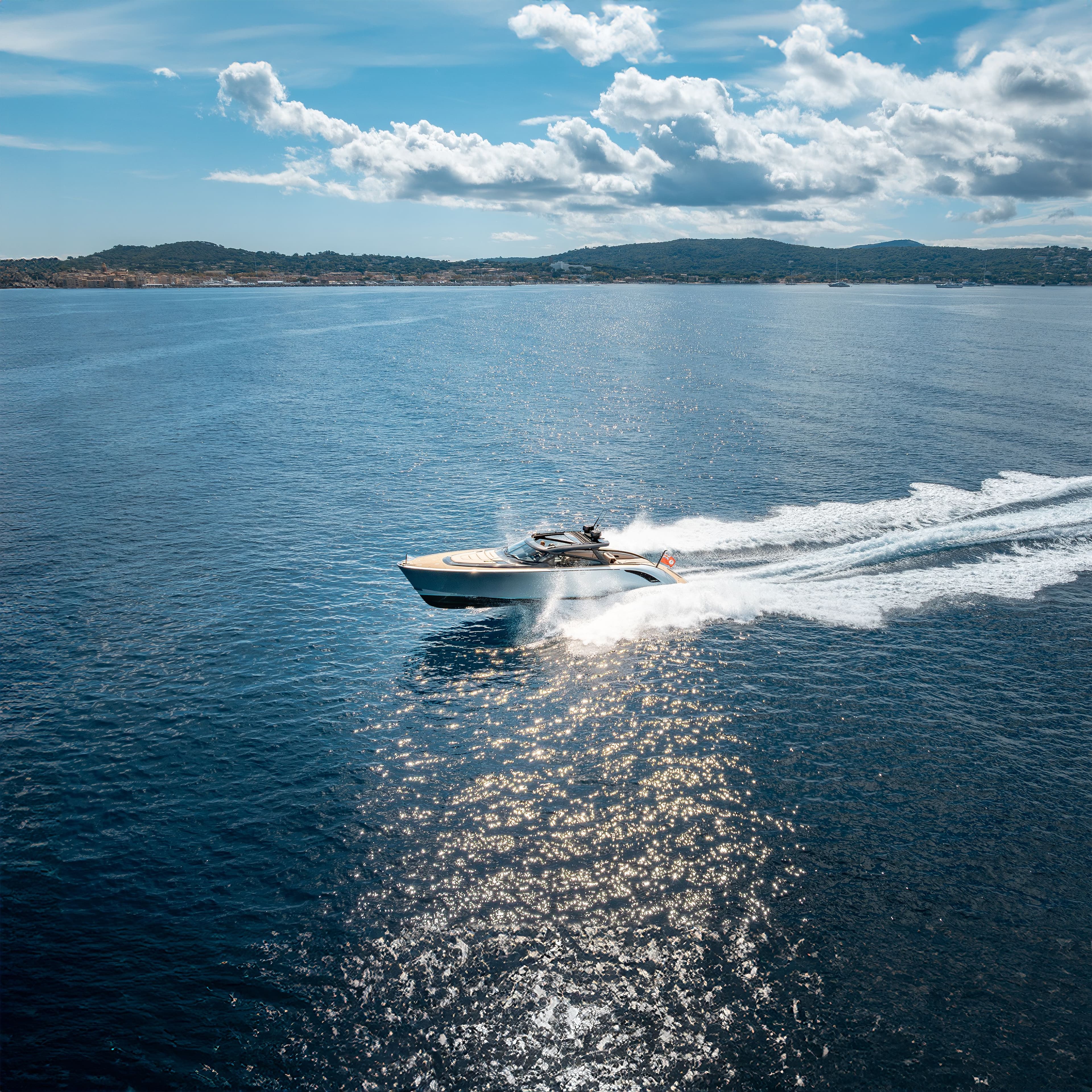 Wajer_44-HT_display_ad_feed_1