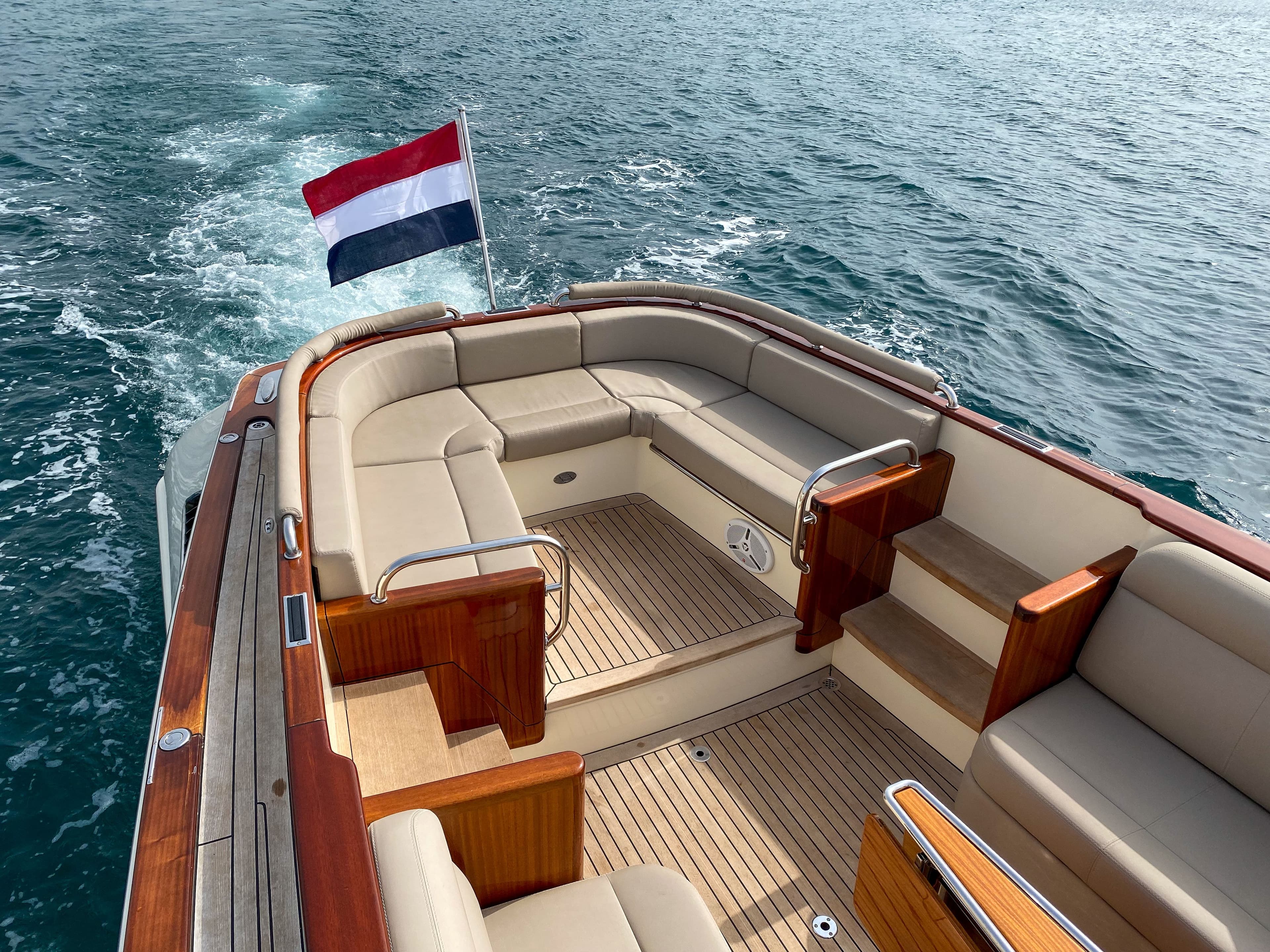 Wajer 37 aft deck dutch flag heritage model