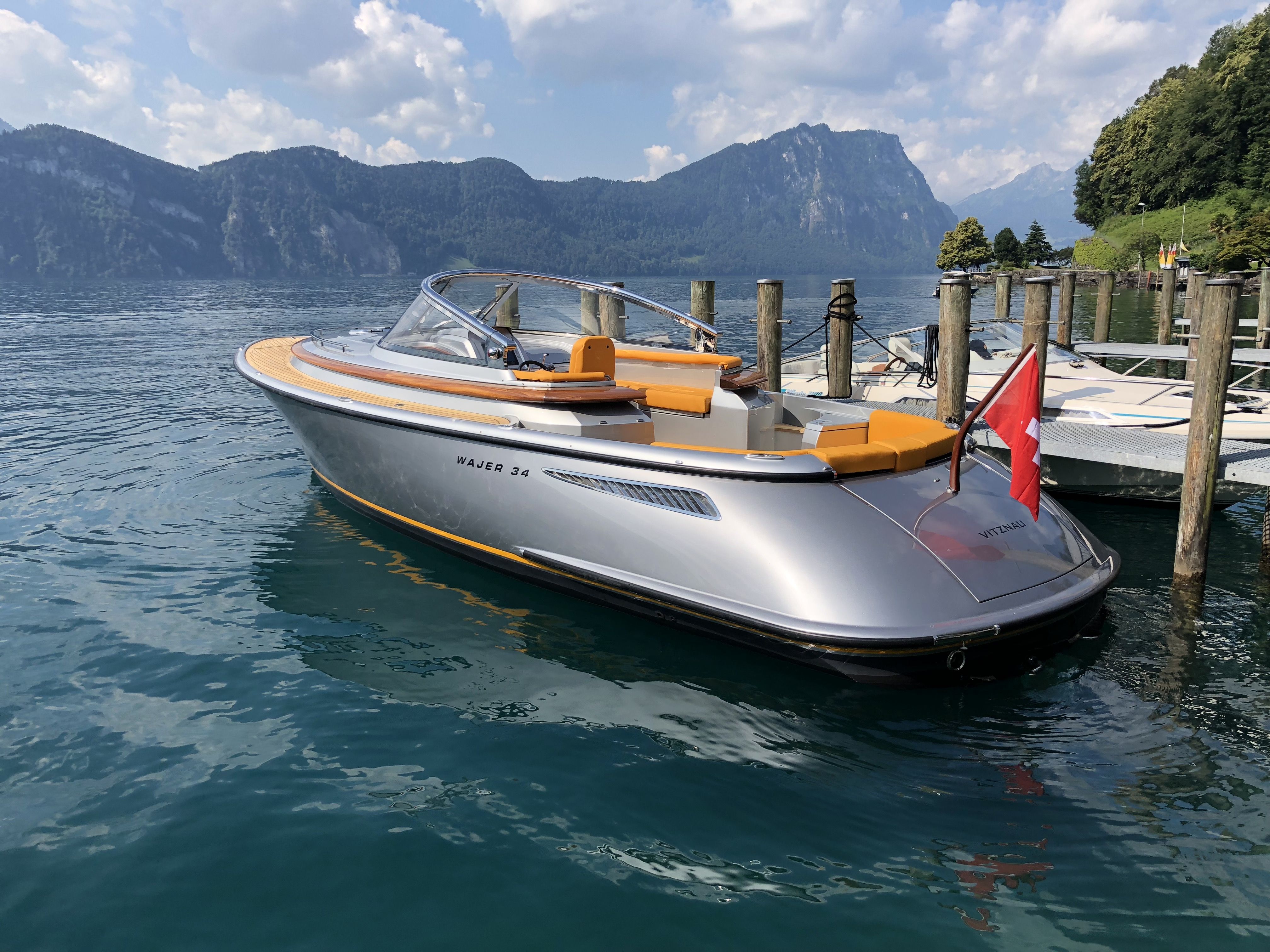 Wajer 34 heritage model classic moored angle 2