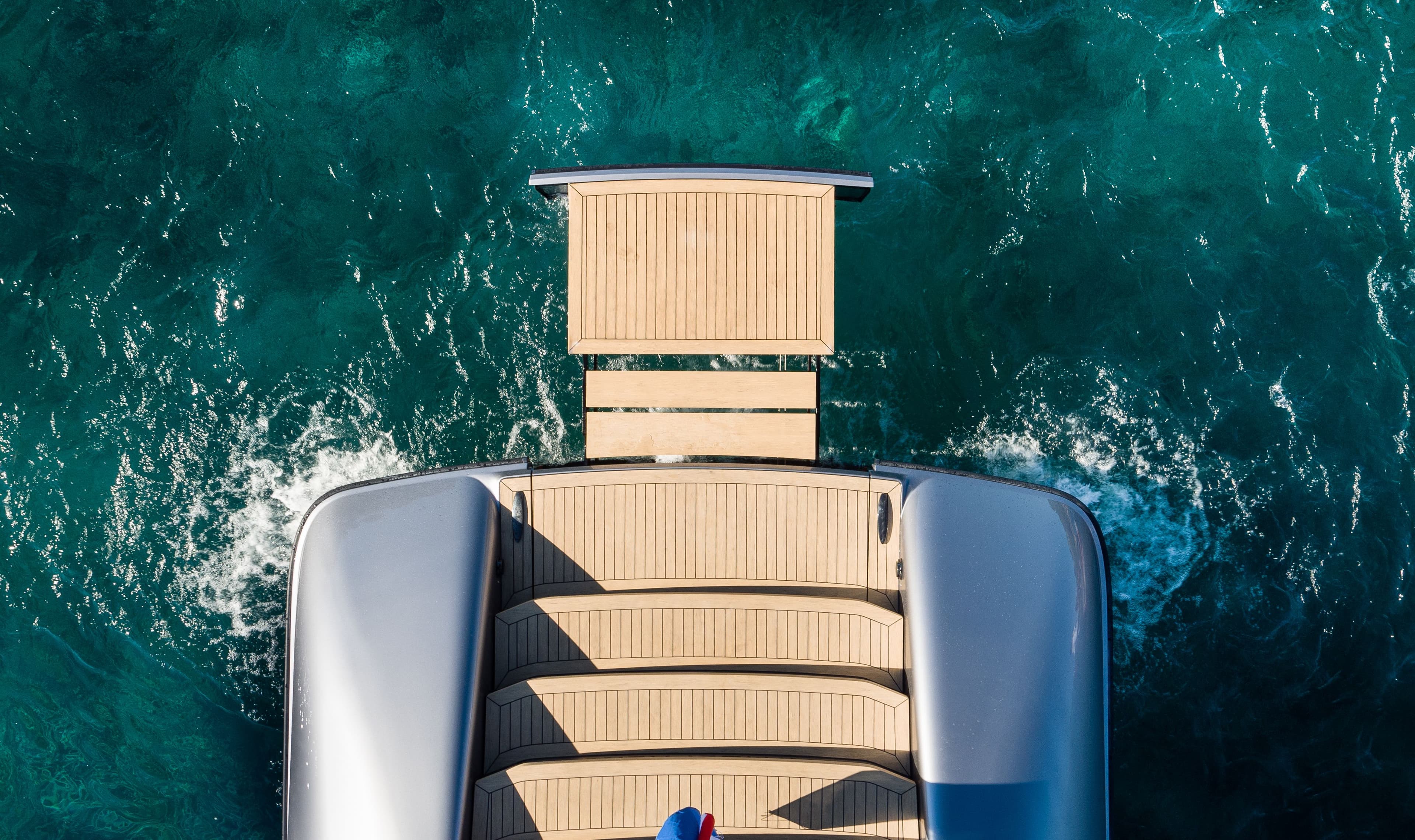 Wajer 55 atmosphere extendable swim platform