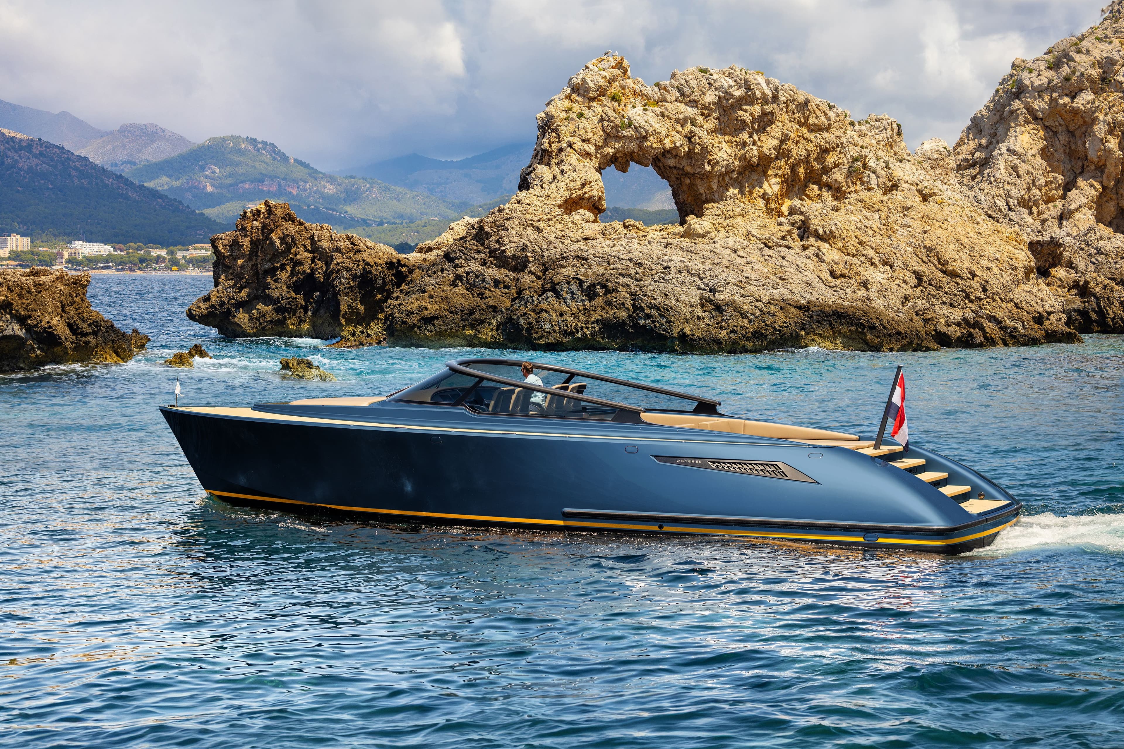 Wajer_55_colorised_darkblue