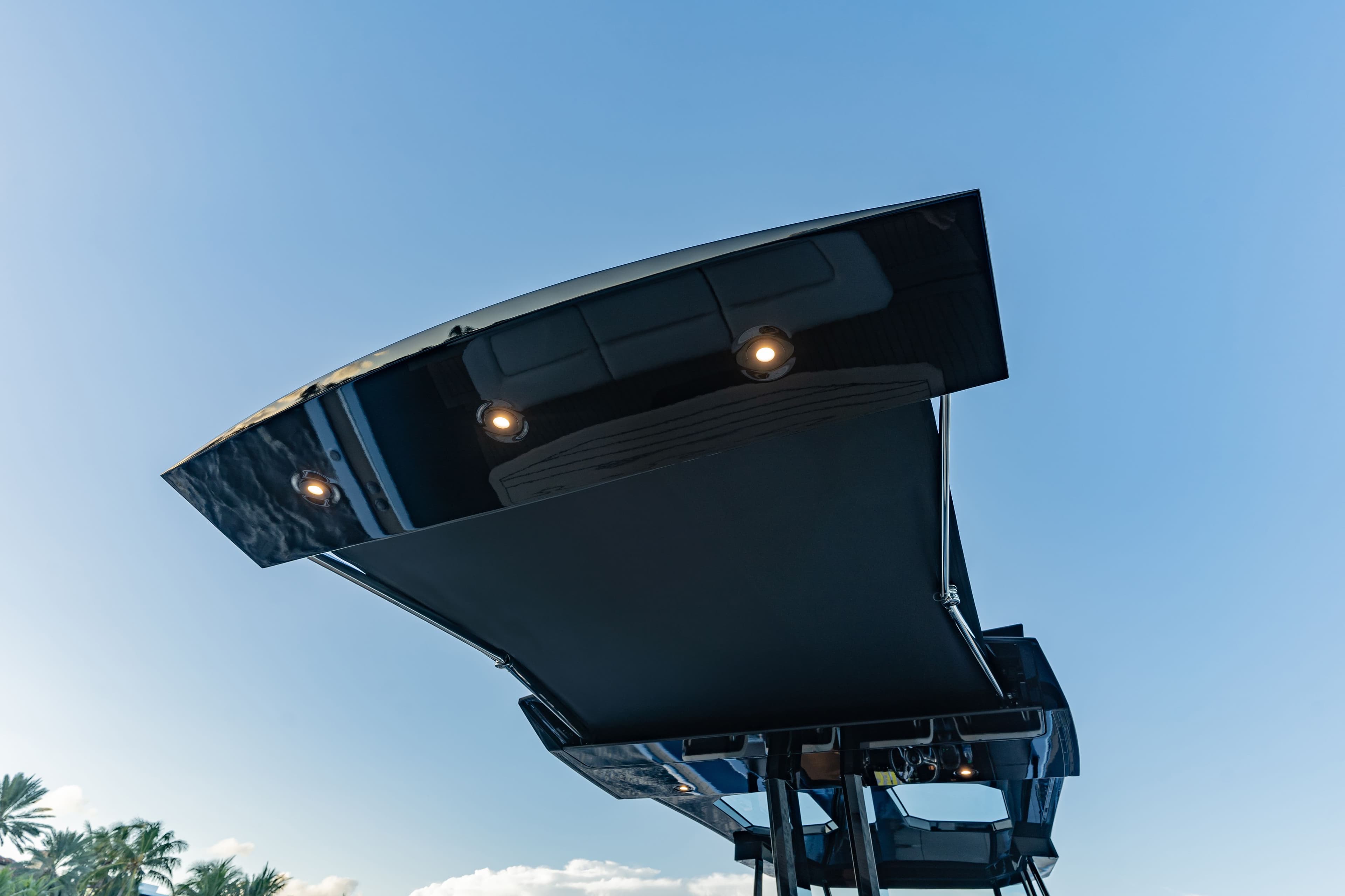 Wajer_55_S_sun_awning