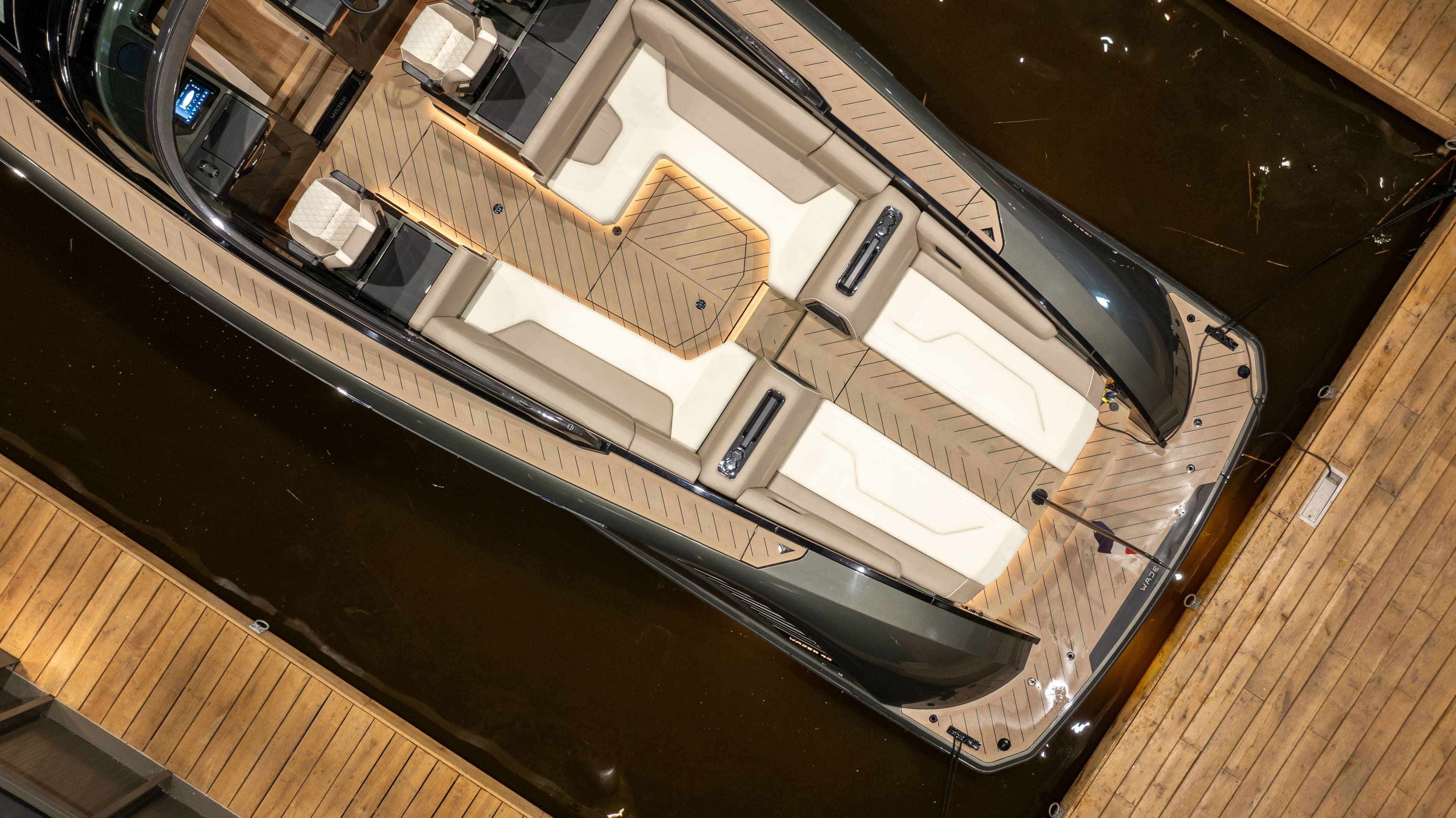 wajer_44016_champion_8