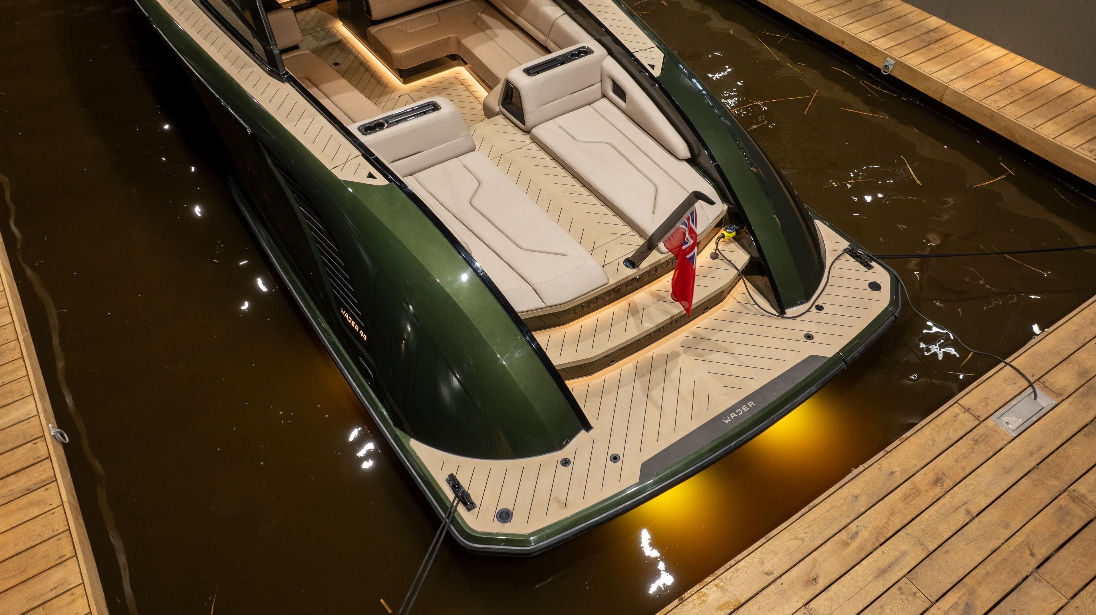 wajer_44003_undercover_3 wajer_44003_undercover_3