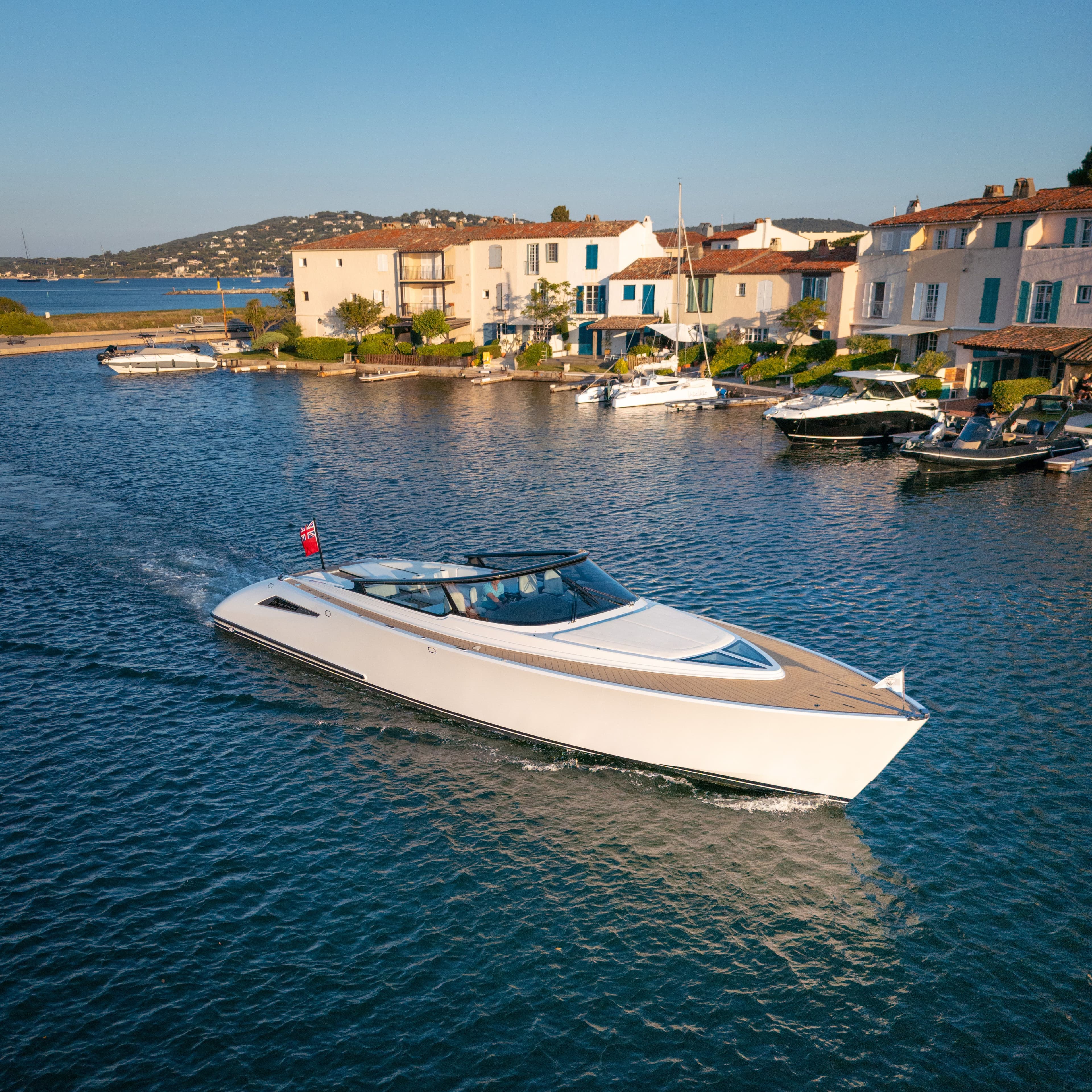 55037 Greenwich III 8