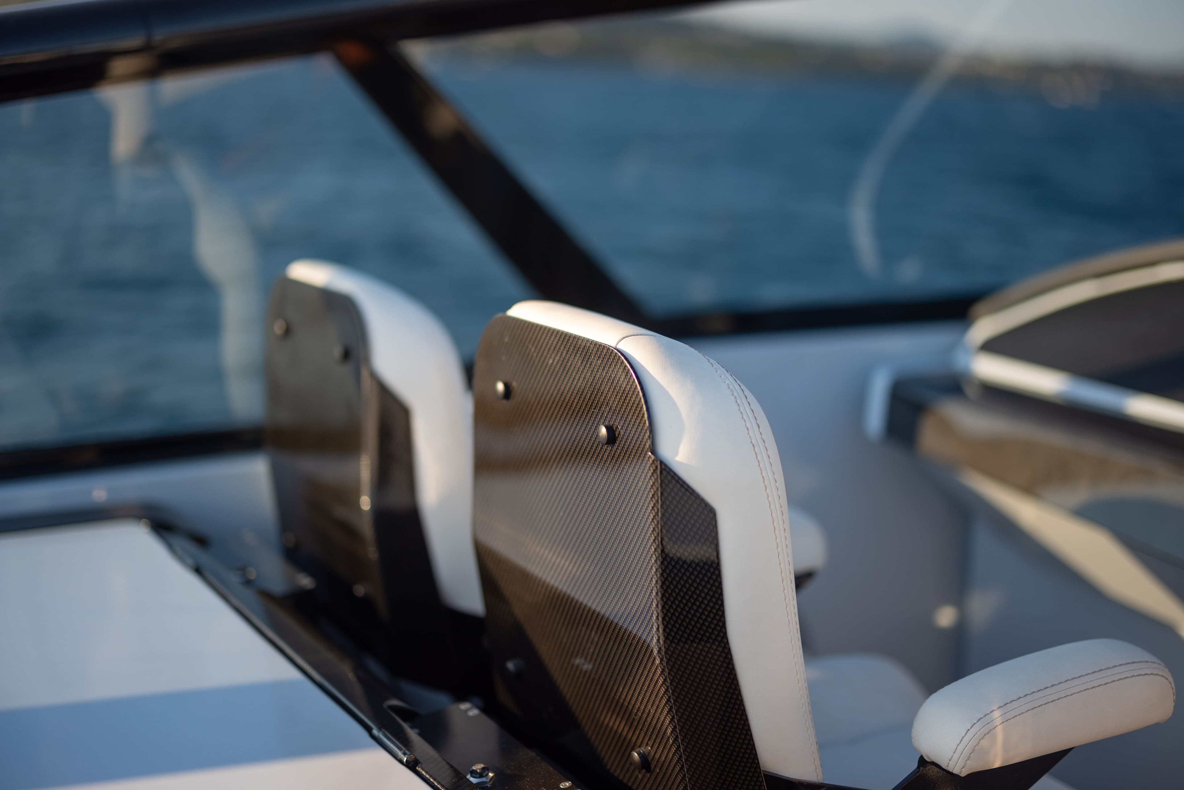 55037 Greenwich III 44