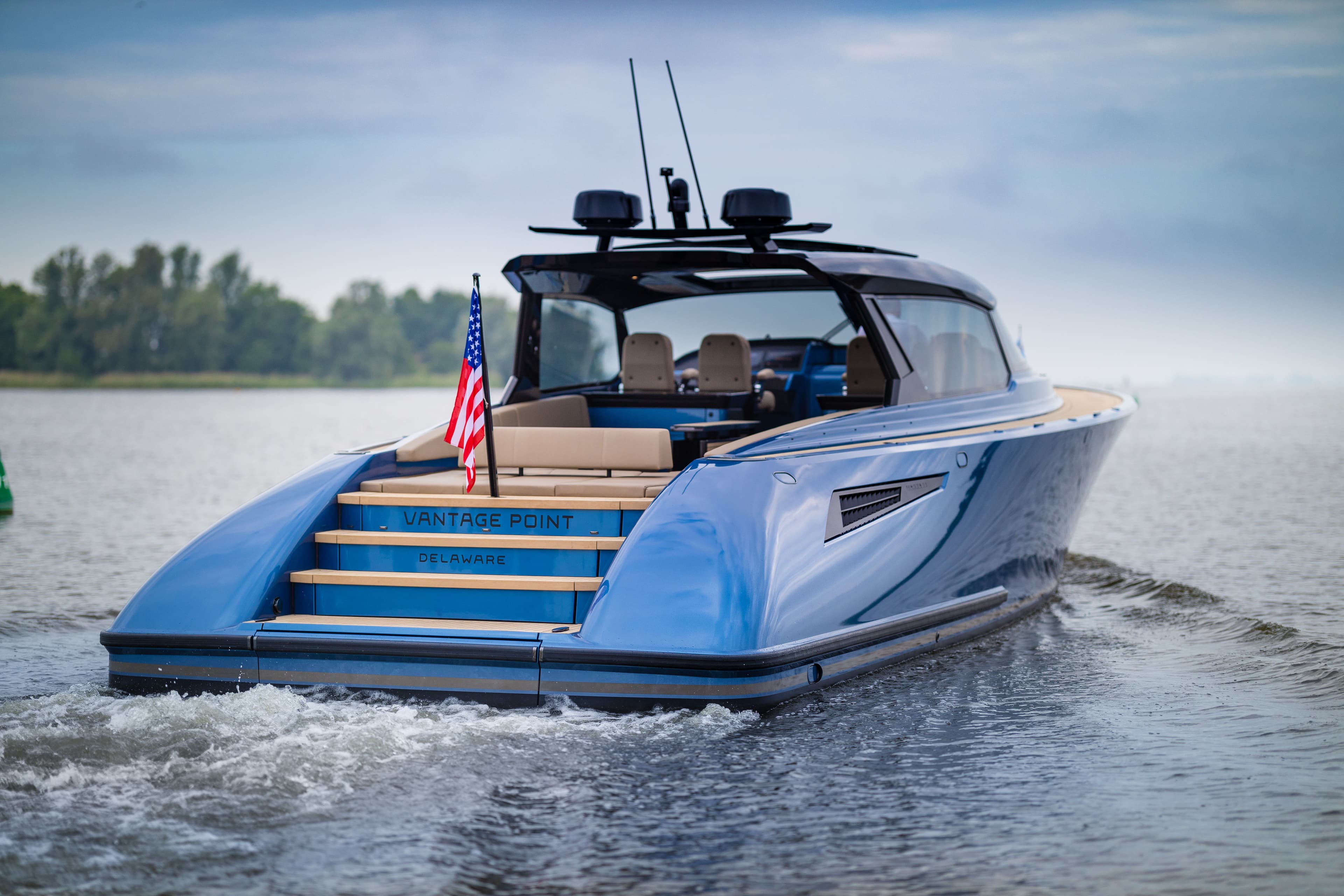 Wajer 55HT Vantage Point 12