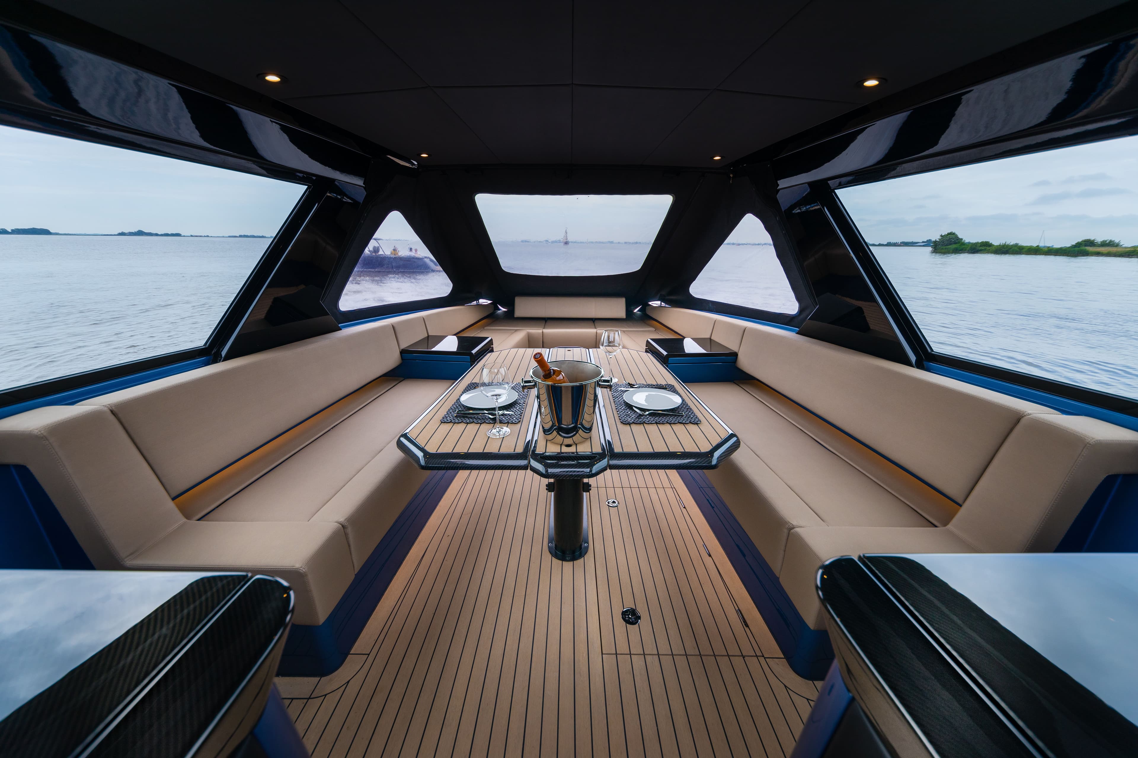 Wajer 55HT Vantage Point 5